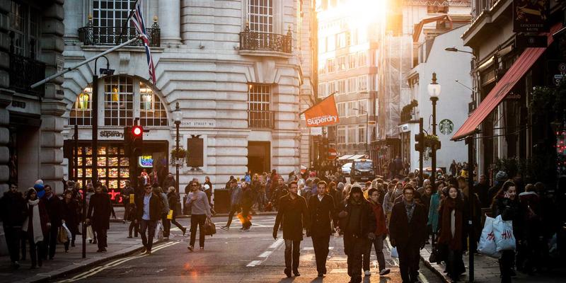 从白酒、葡萄酒到精酿啤酒：像品鉴师一样解锁IPA、世涛与酸啤的风味密码