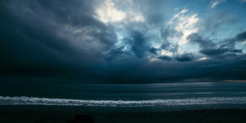 威士忌爱好者必看：国内五大城市特色小酒馆深度探店指南